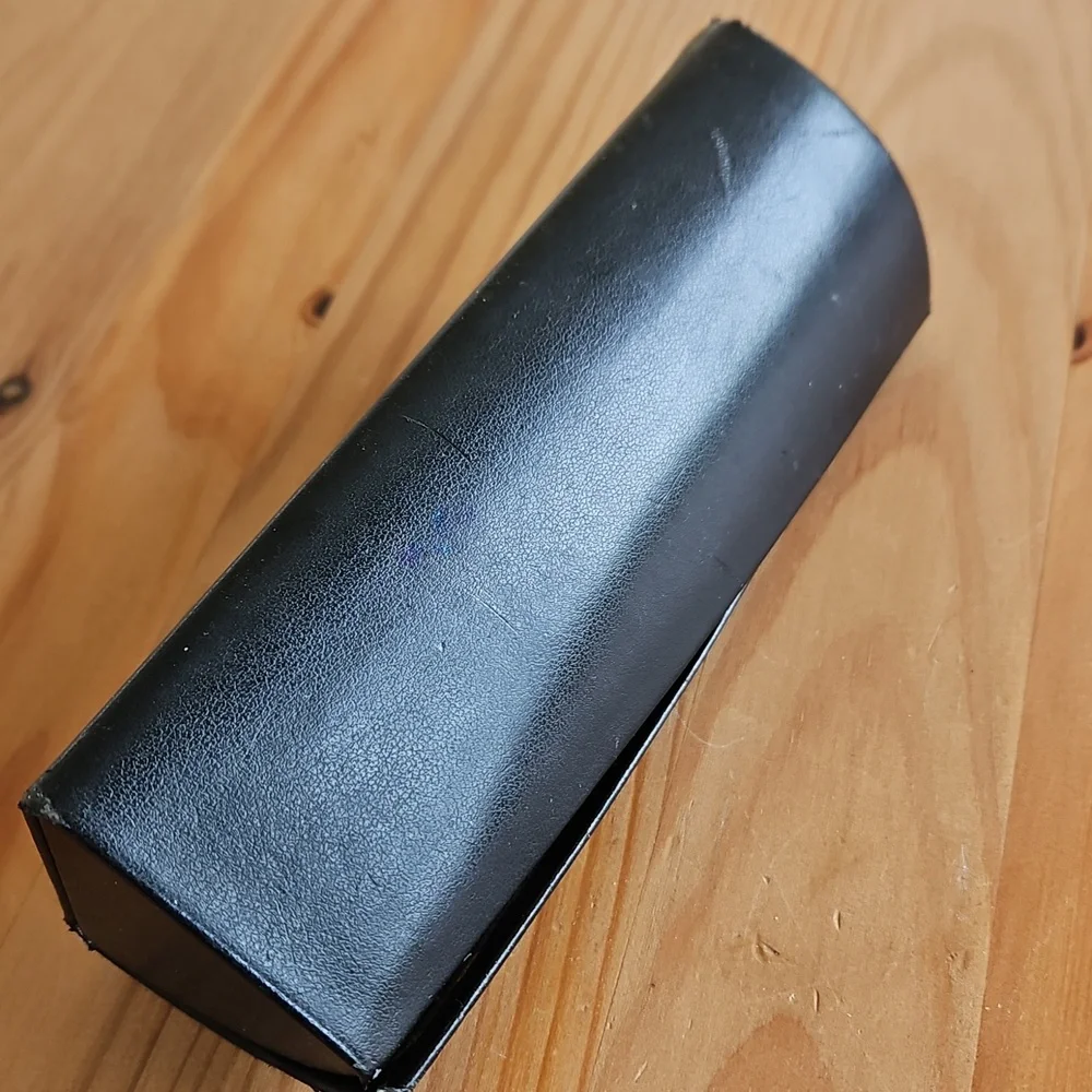 FENDI Twist Hard Black Eyeglass Sunglass Case